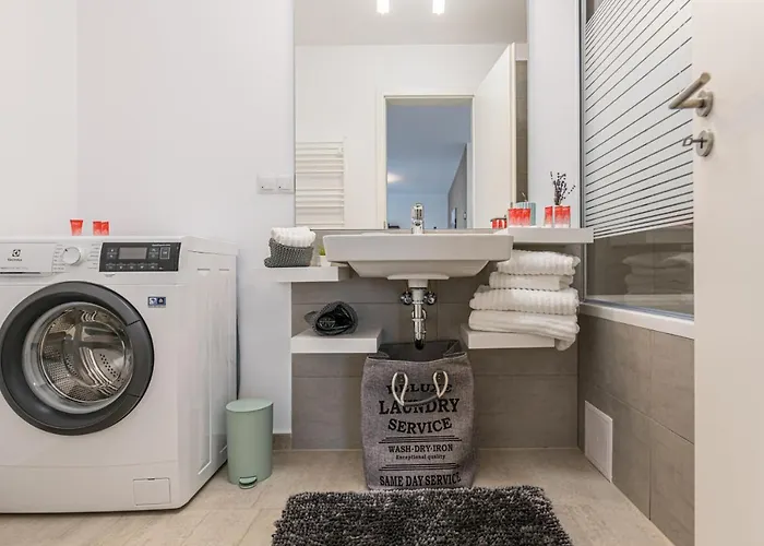 Ella 2 Daire Braşov